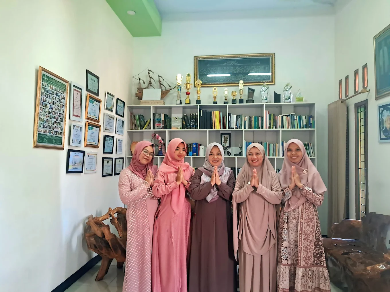 Guru dan Staf